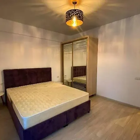 Sunny Lake With Beautiful Sea View Apartment *